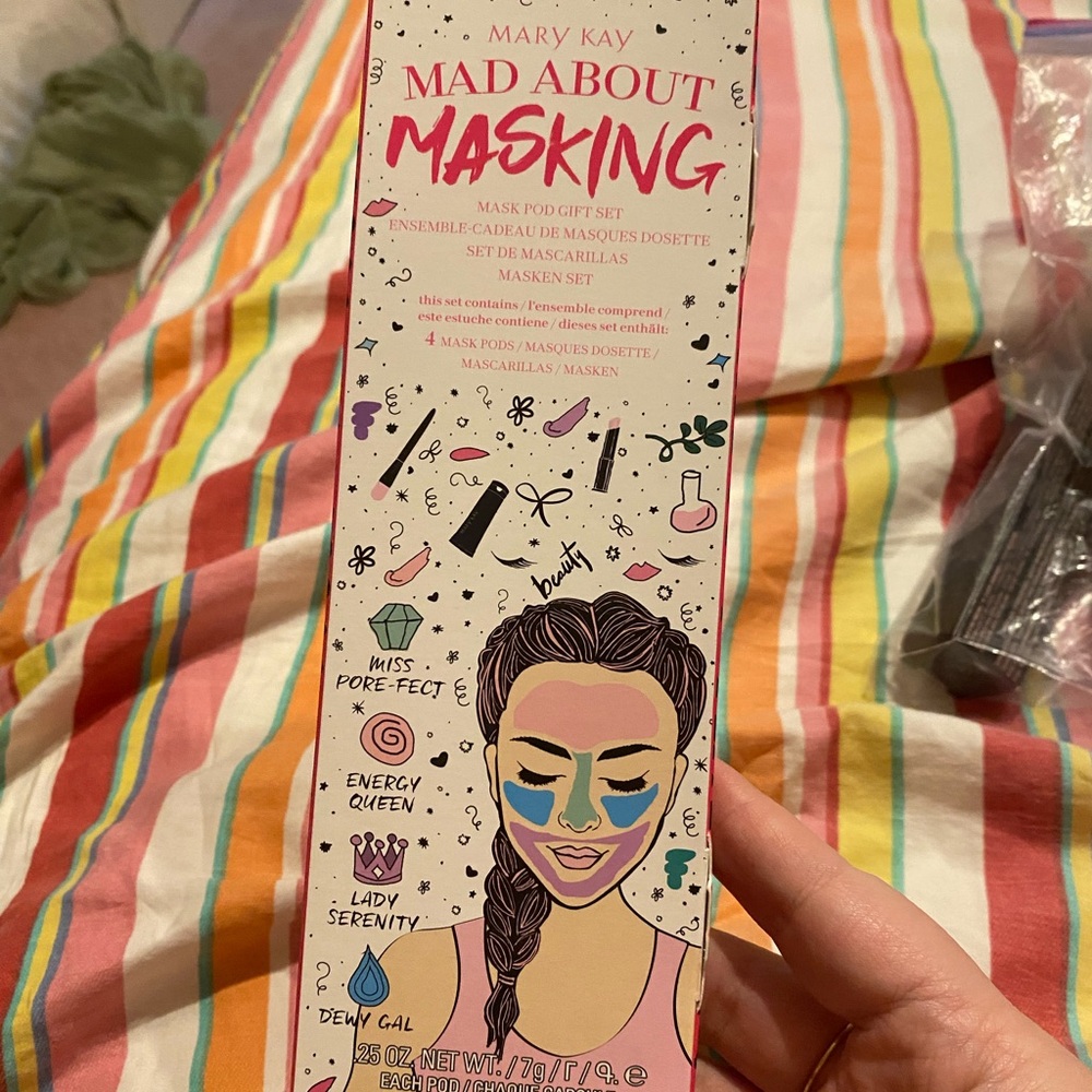 Mary Kay Mad About Masking Set - Pink